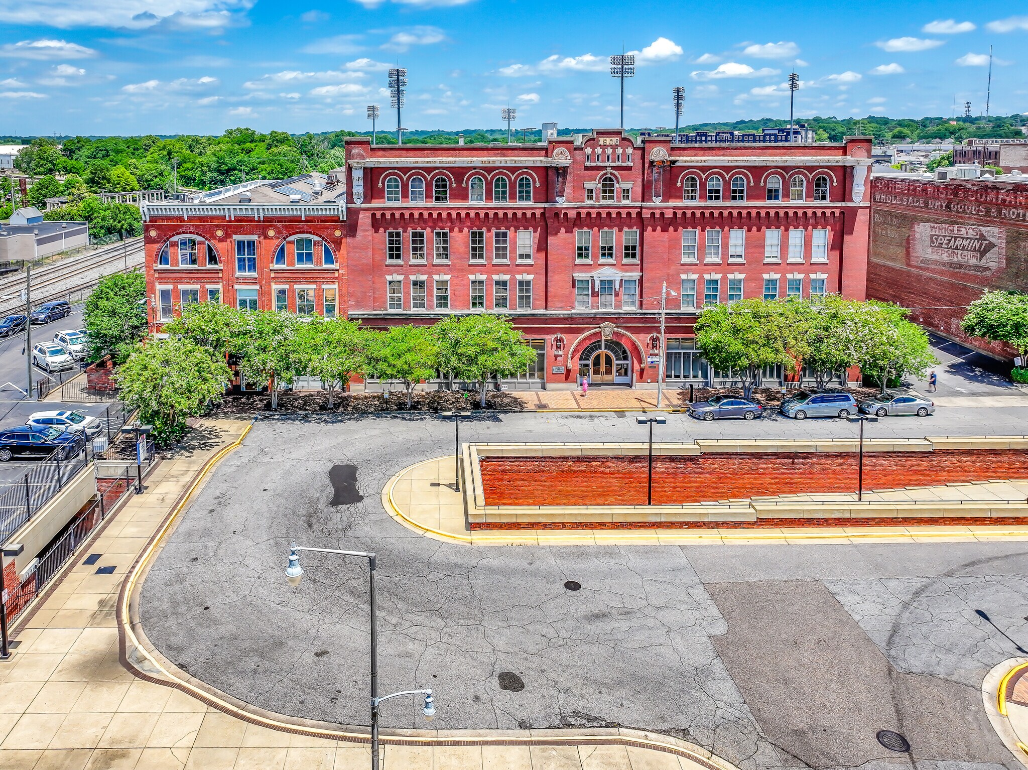 250-260 Commerce St, Montgomery, AL for lease Building Photo- Image 1 of 9