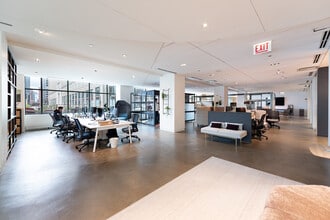 325 N Wells St, Chicago, IL for lease Interior Photo- Image 2 of 6