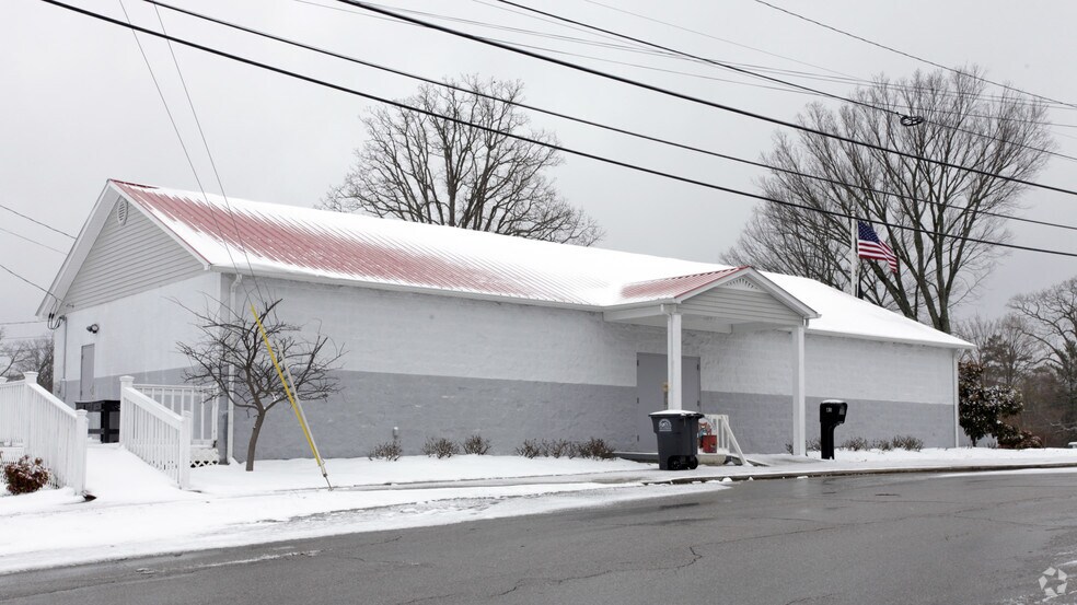 45 Poplar St, Monterey, TN for sale - Building Photo - Image 3 of 9