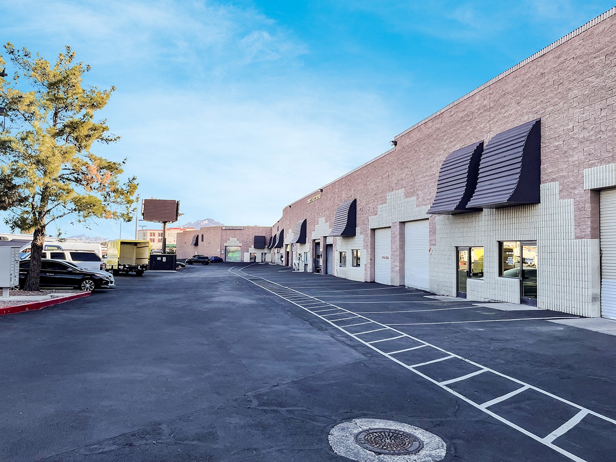 1000 N Stephanie Pl, Henderson, NV for sale Building Photo- Image 1 of 1