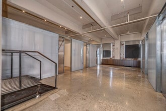 1101 N Broadway Ave, Oklahoma City, OK for lease Interior Photo- Image 1 of 2