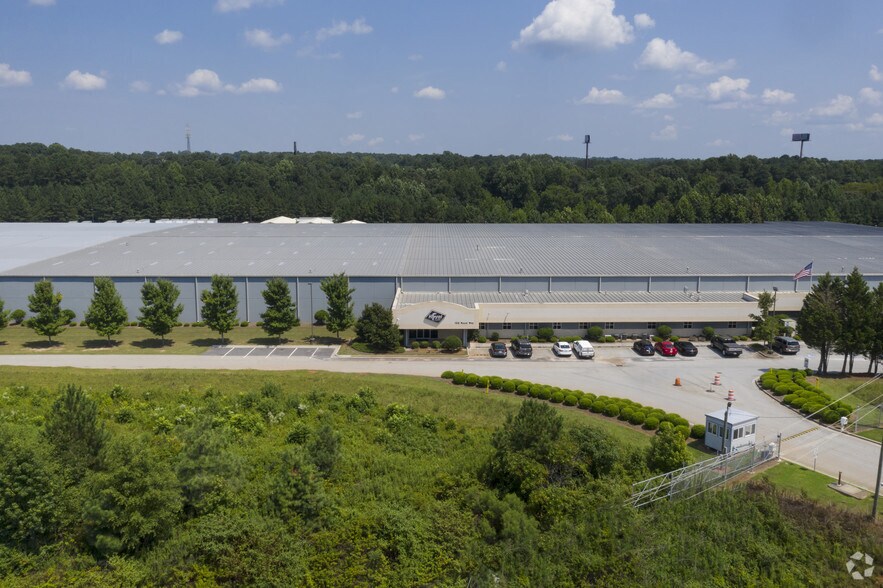 100 Royal Way, Temple, GA for sale - Primary Photo - Image 1 of 1