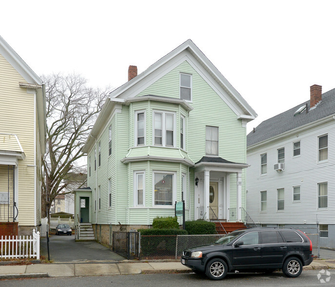 181 County St, New Bedford, MA for sale - Primary Photo - Image 1 of 1