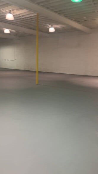 3056 NE 12th Ter, Oakland Park, FL for sale - Commercial Listing Video - Image 2 of 13