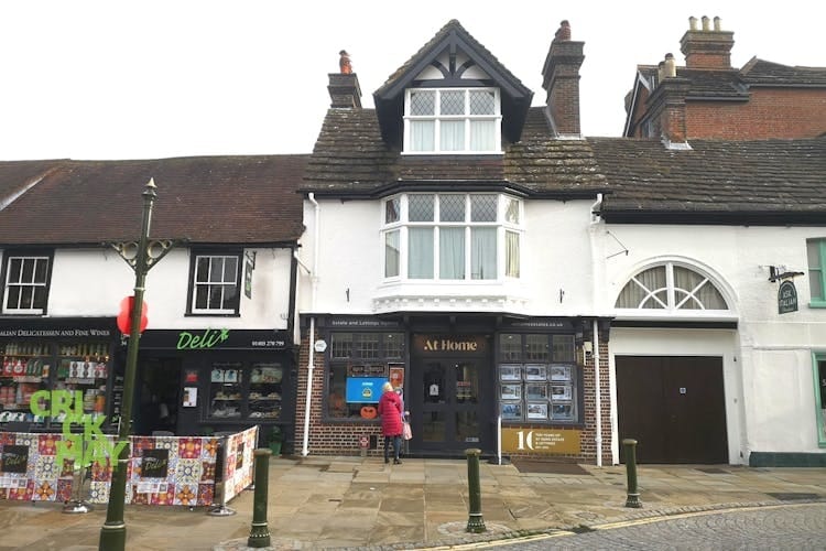 24-25 Piries Pl, Horsham for lease - Building Photo - Image 1 of 8