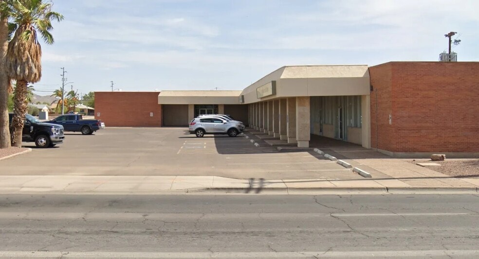 1015 E Florence Blvd, Casa Grande, AZ for lease - Building Photo - Image 2 of 4