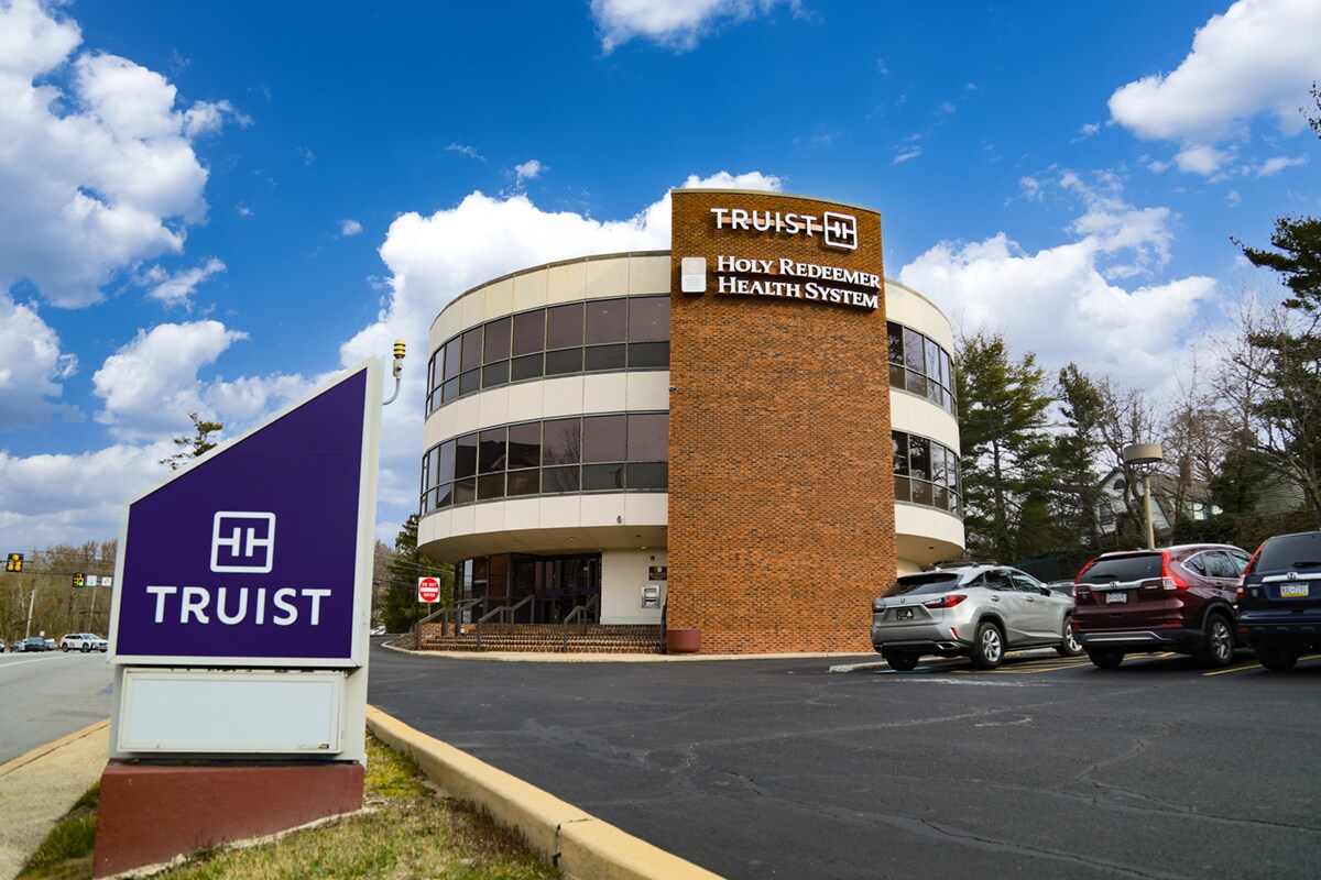 667 Welsh Rd, Huntingdon Valley, PA for sale Building Photo- Image 1 of 1