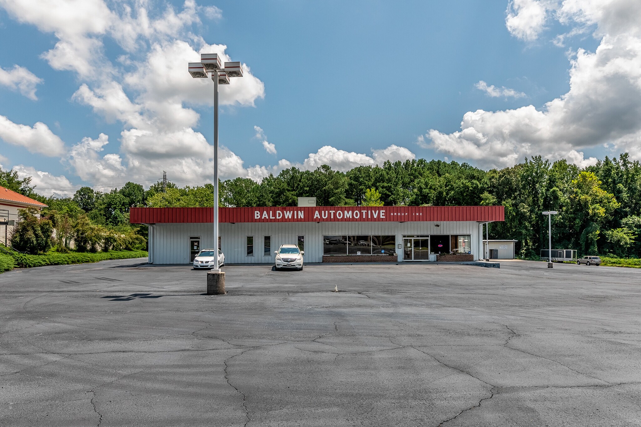 630 N Harper St, Laurens, SC for sale Building Photo- Image 1 of 1