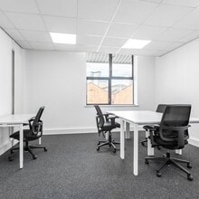 Andersons Rd, Southampton for lease Interior Photo- Image 2 of 7