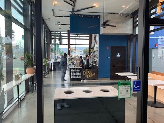 1926 Park St, Alameda, CA for lease - Interior Photo - Image 3 of 24