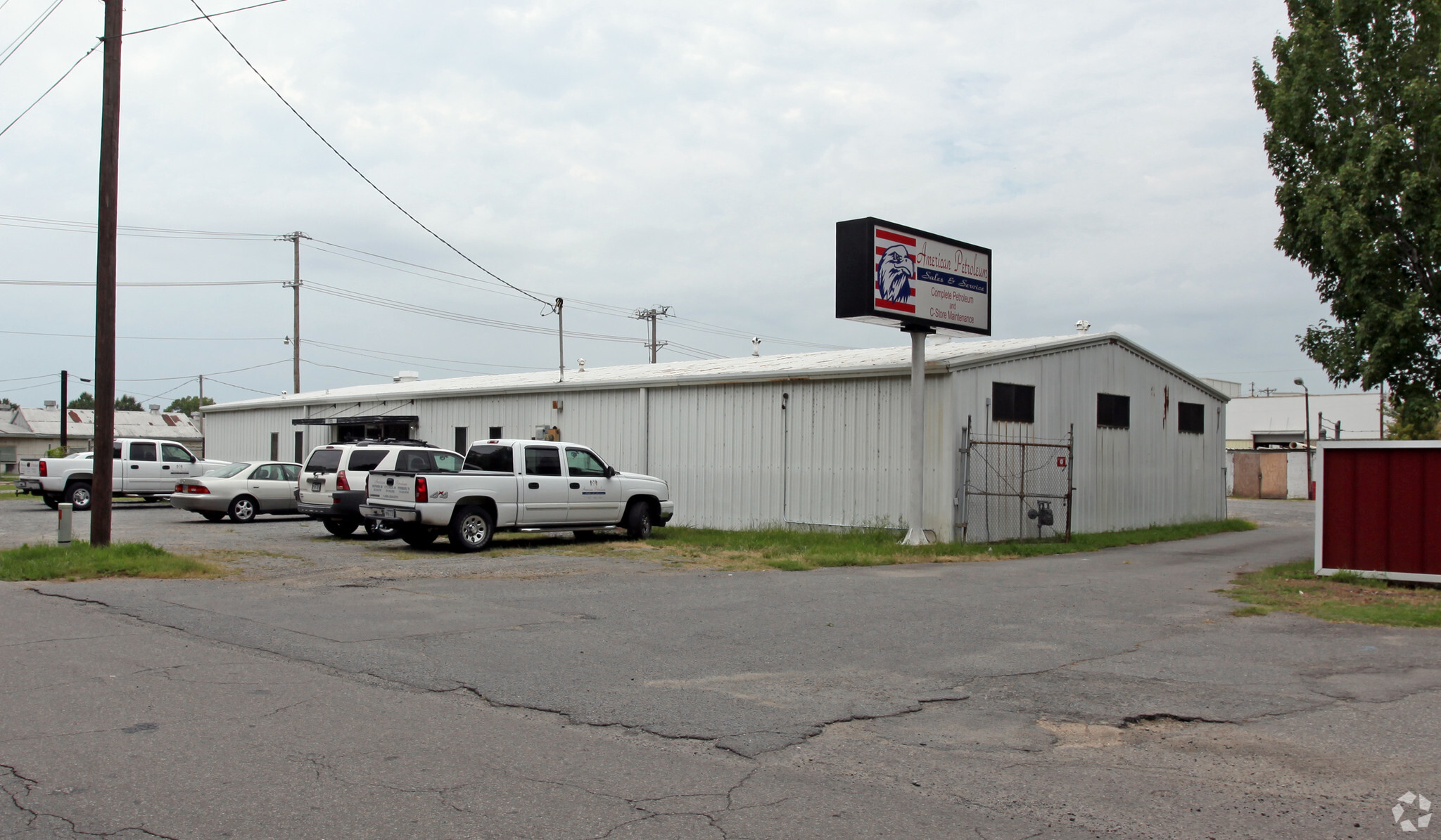 1705 E 5th St, North Little Rock, AR for lease Primary Photo- Image 1 of 9