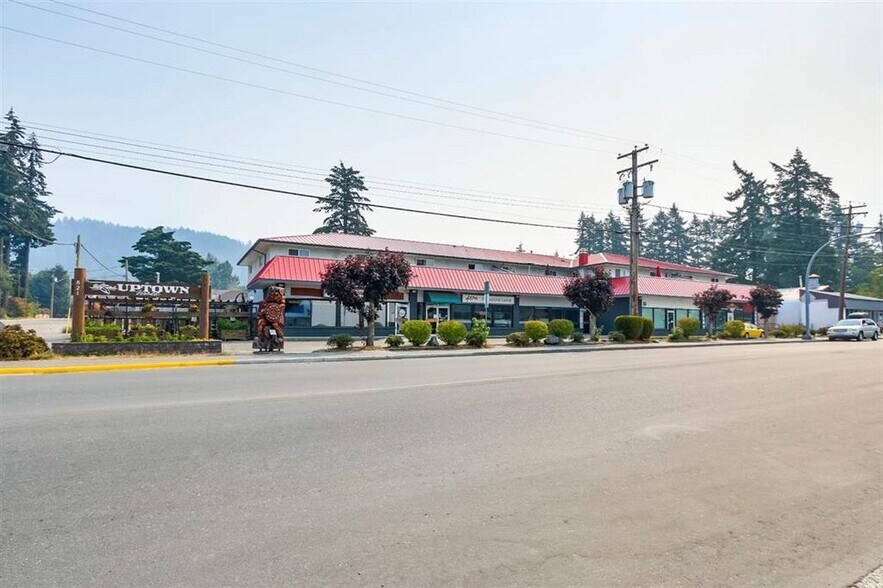 821 6 Ave, Hope, BC for sale - Building Photo - Image 3 of 4