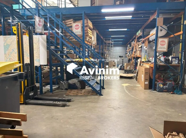 Industrial in Gonesse for sale - Interior Photo - Image 2 of 7