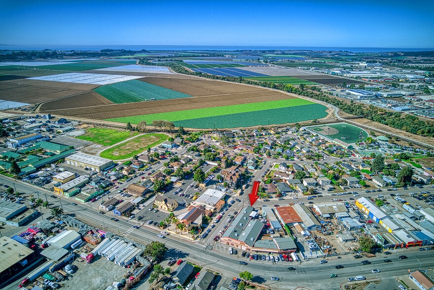 74-82 Porter Dr, Watsonville, CA for sale - Building Photo - Image 2 of 25