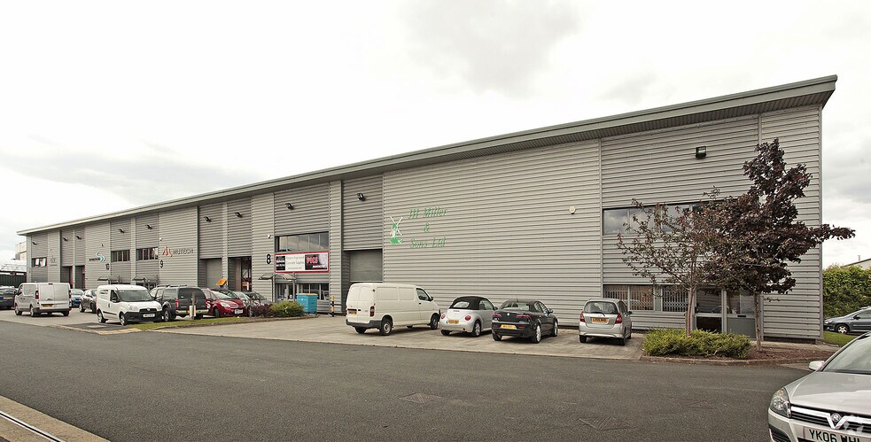 Irlam Wharf Rd, Manchester for sale - Primary Photo - Image 1 of 1