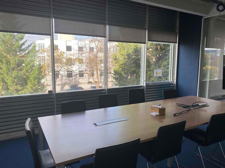 Industrial in Torrejón de Ardoz, Madrid for lease - Building Photo - Image 3 of 8