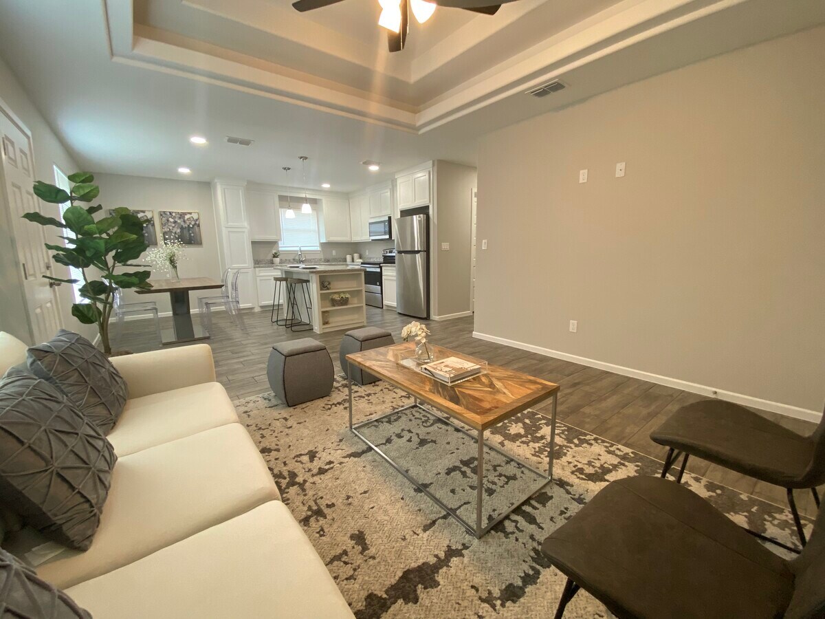 1425 Alta Vista Dr, Weslaco, TX 78596