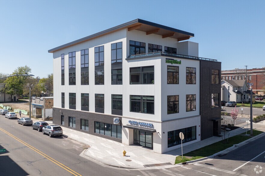 623 Fulton St W, Grand Rapids, MI for lease - Primary Photo - Image 1 of 4