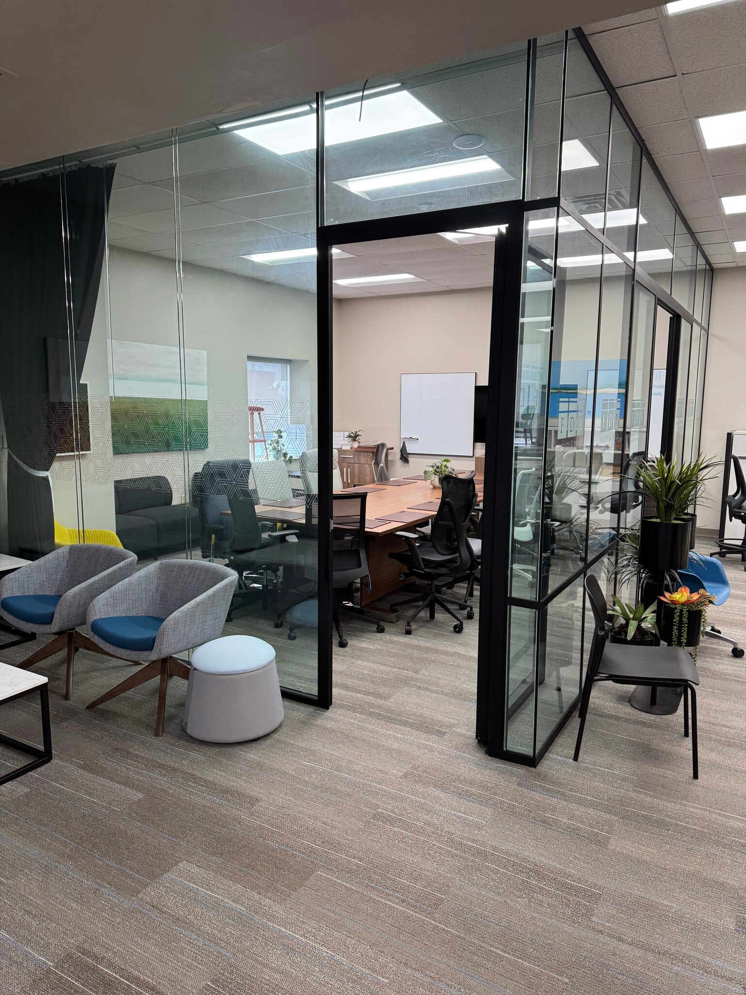 107 Dekalb St, Bridgeport, PA for lease Interior Photo- Image 1 of 3