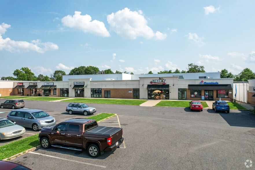 240 S West End Blvd, Quakertown, PA for lease - Building Photo - Image 2 of 10