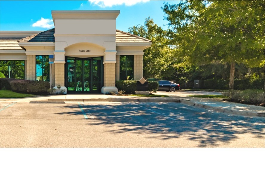 7807 Baymeadows Rd E, Jacksonville, FL 32256