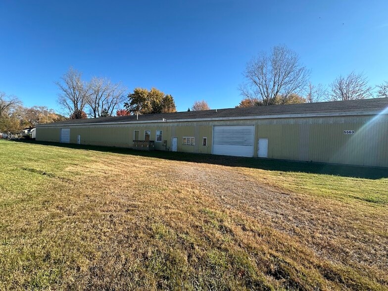 3083 Kuehn Ave, Saginaw, MI for sale - Building Photo - Image 2 of 13