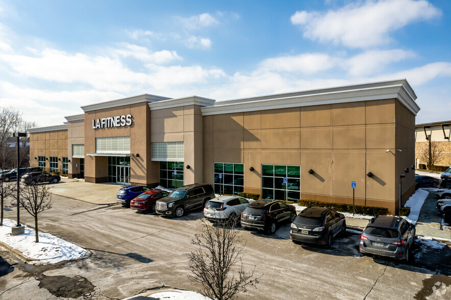 2050 S Telegraph Rd, Bloomfield Hills, MI for lease - Building Photo - Image 2 of 6