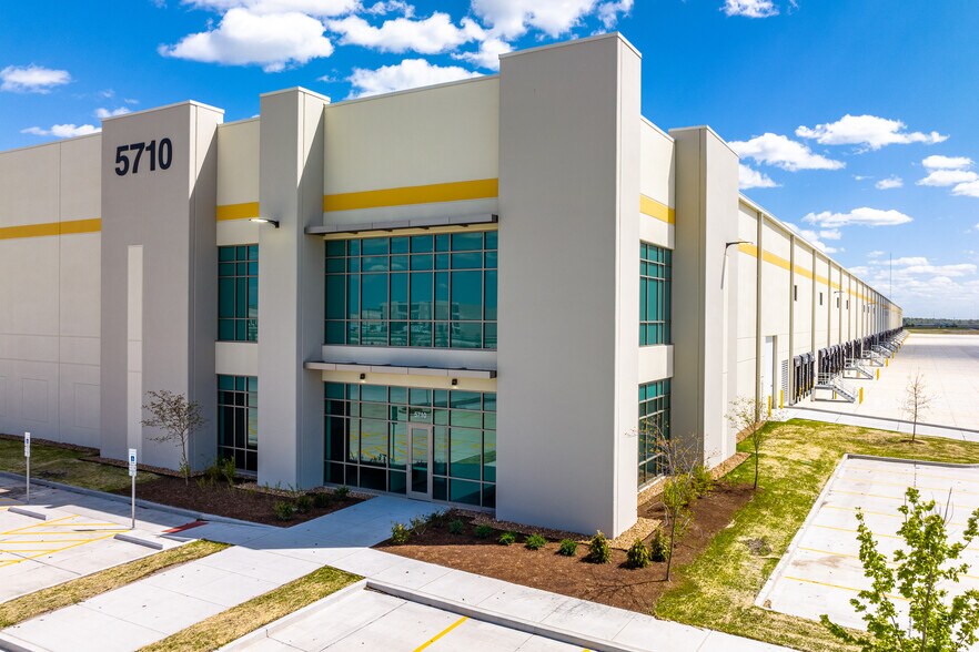 860 John B. Brooks Rd, Pendergrass, GA 30567 Walnut Fork Distribution