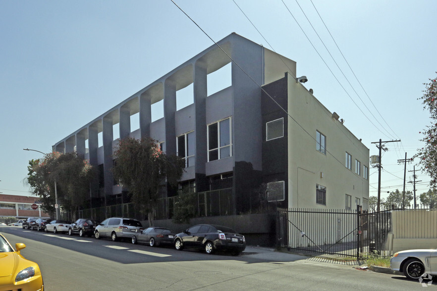 1616 Beverly Blvd & 118 Union Pl, Los Angeles, CA for sale - Building Photo - Image 1 of 1