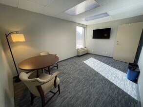 400 N Washington St, Falls Church, VA for lease Interior Photo- Image 2 of 7