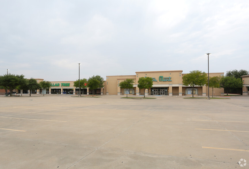 5906-5908 S Cooper St, Arlington, TX for sale - Building Photo - Image 2 of 4