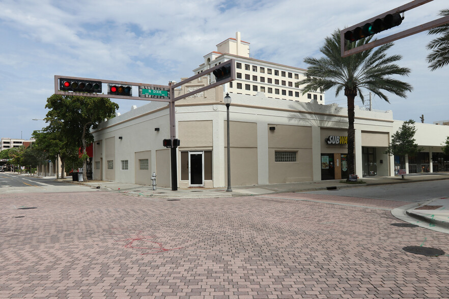 120-124 N Dixie Hwy, West Palm Beach, FL for sale - Building Photo - Image 1 of 1