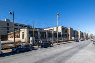 Kindy / Brite Star - Parking Garage