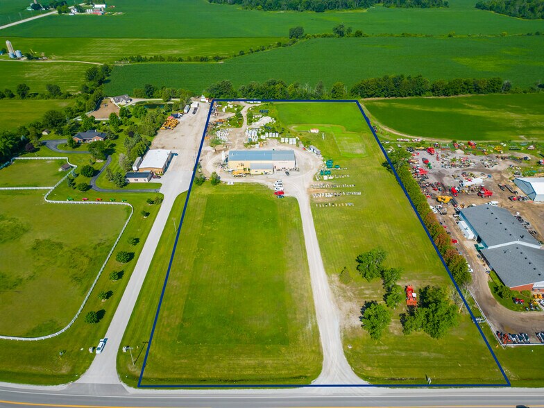 374 Broadway St, Wyoming, ON for sale - Primary Photo - Image 1 of 1