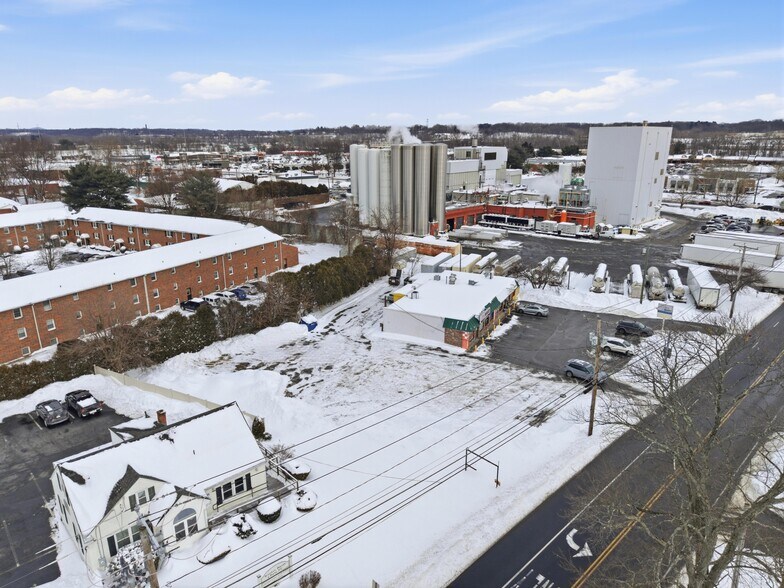 58 Morgan Rd, West Springfield, MA for lease - Other - Image 3 of 5
