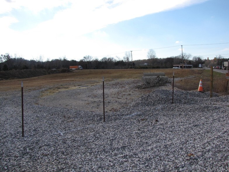 John Sevier Hwy, Knoxville, TN 37914