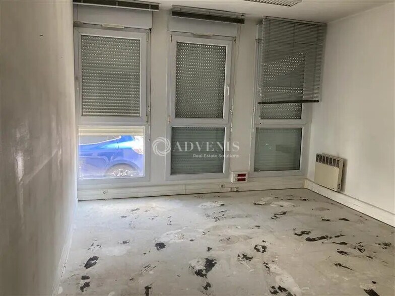 Office in Blois for lease - Interior Photo - Image 3 of 4