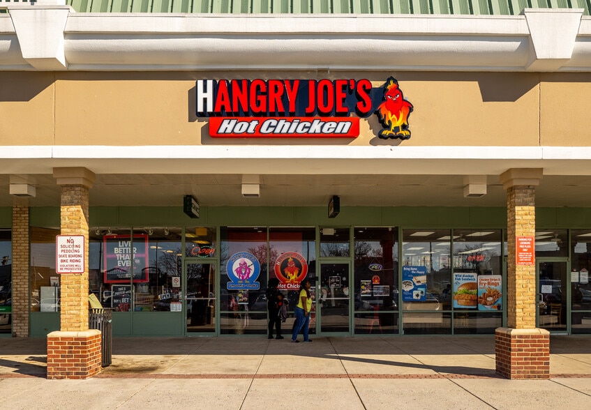 3500-3541 S Jefferson St, Falls Church, VA for lease - Building Photo - Image 3 of 6