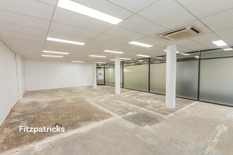 47 Baylis St, Wagga Wagga for lease Interior Photo- Image 2 of 3