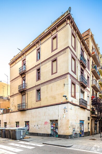 Carrer de Verdi, 84, Barcelona, Barcelona for lease - Primary Photo - Image 1 of 1