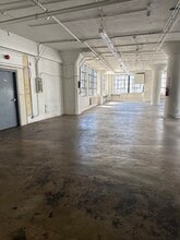 719 S Los Angeles St, Los Angeles, CA for lease Interior Photo- Image 1 of 1
