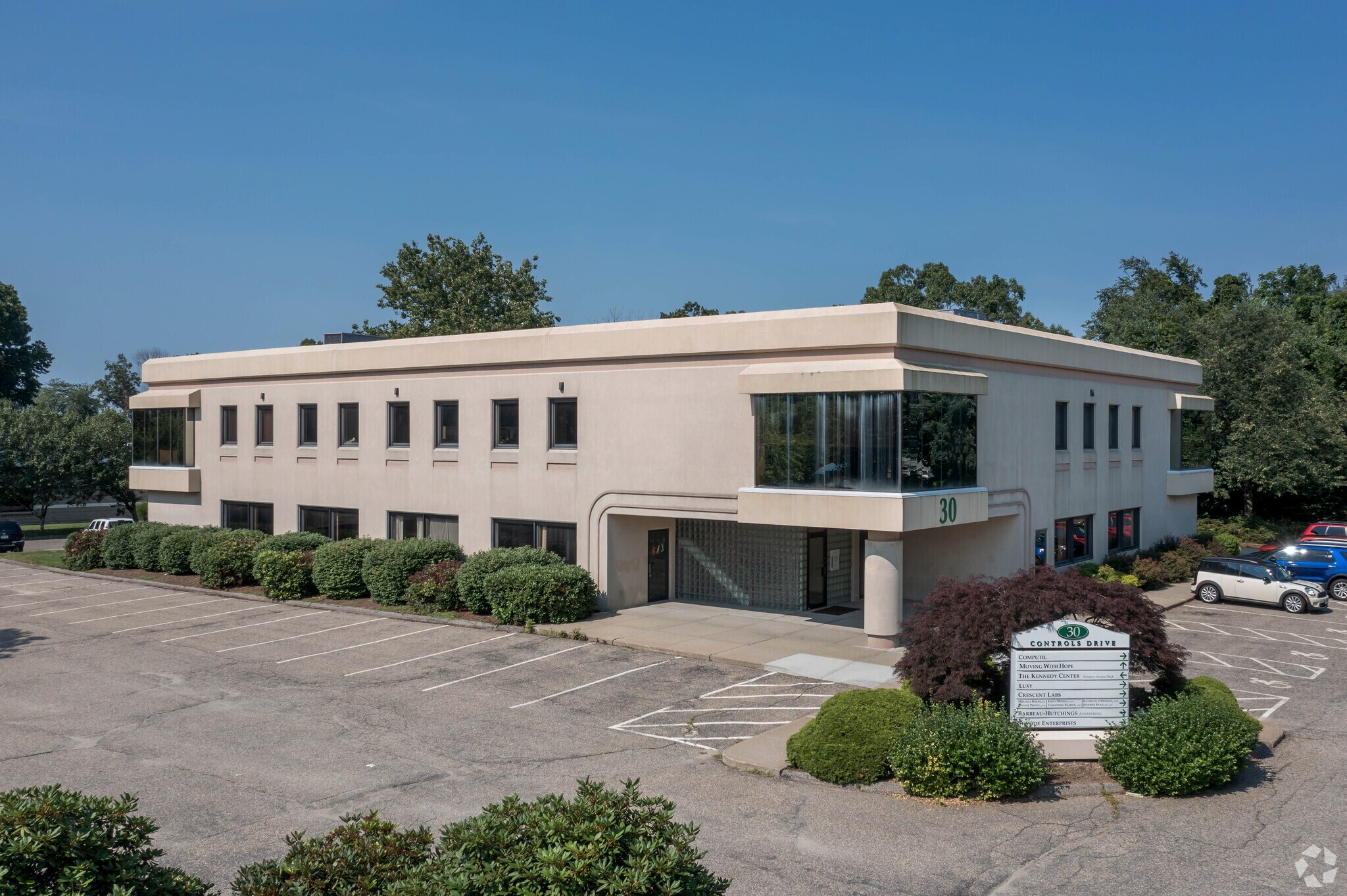 30 Controls Dr, Shelton, CT for sale Primary Photo- Image 1 of 1