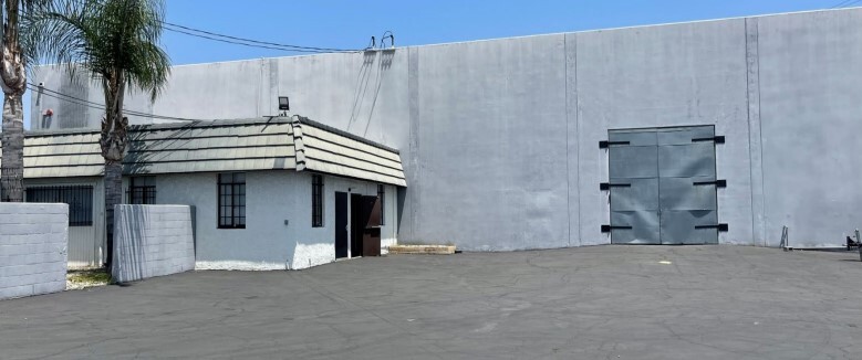 3050 N Lima St, Burbank, CA for lease - Building Photo - Image 2 of 6