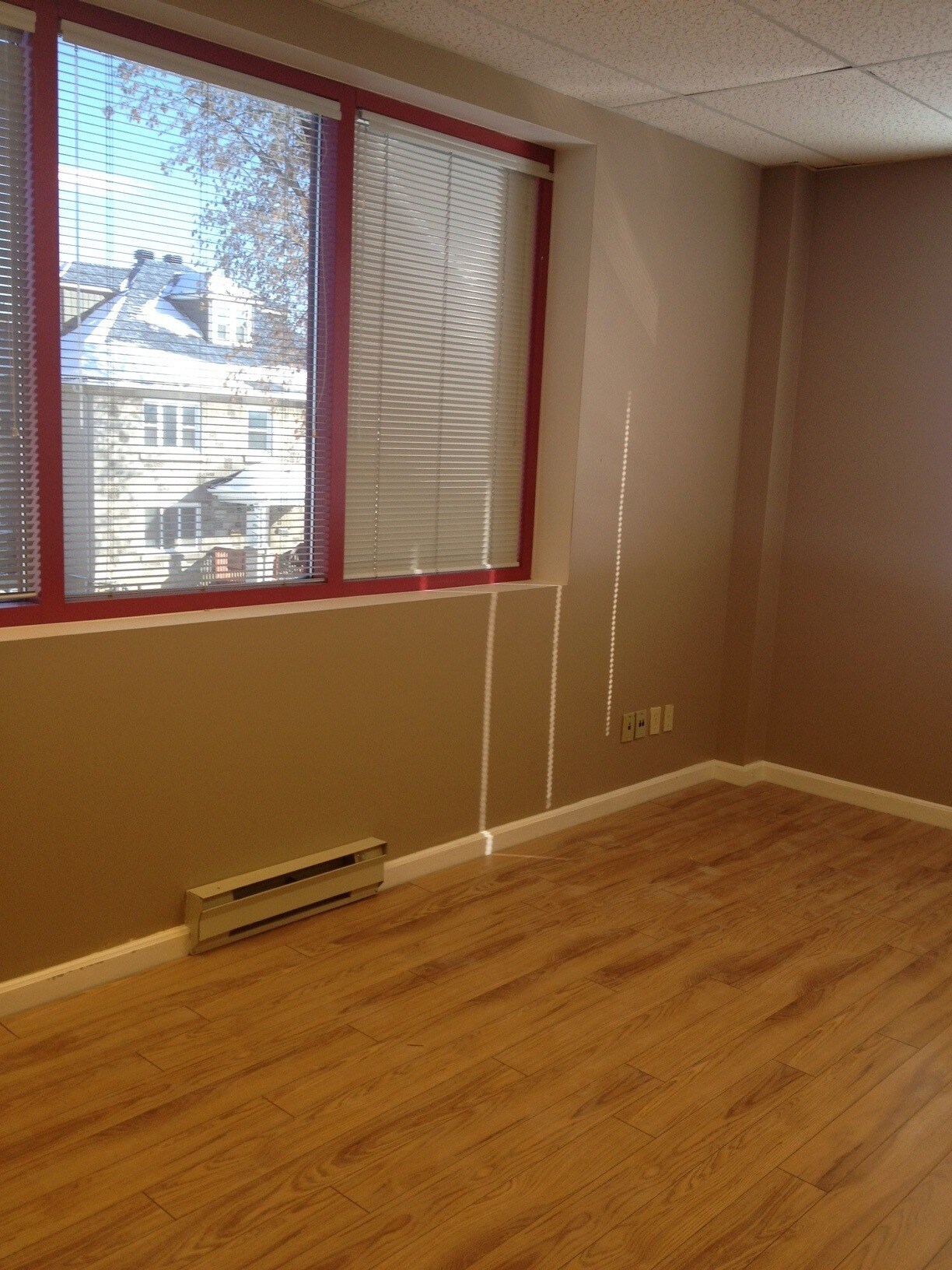 1142 Carling Ave, Ottawa, ON for lease Interior Photo- Image 1 of 5