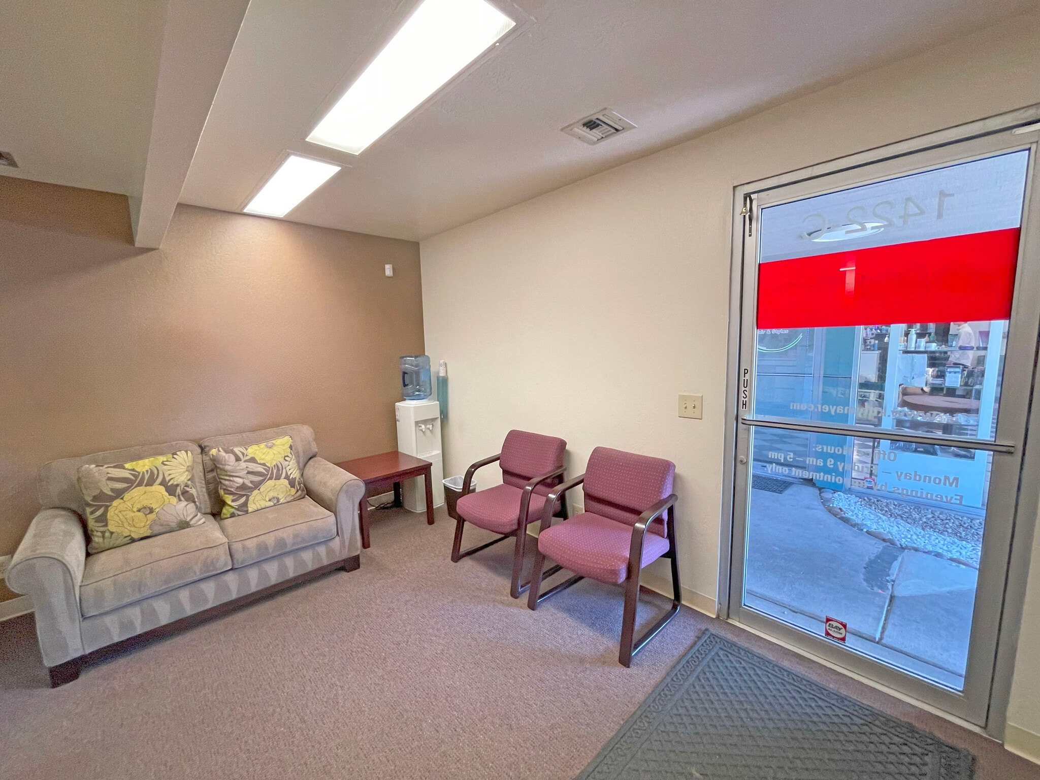 1422 4th St, Santa Rosa, CA for lease Interior Photo- Image 1 of 7