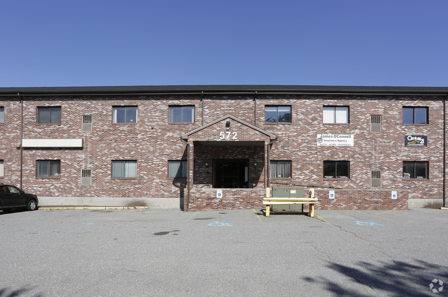 572 Boston Rd, Billerica, MA for lease - Building Photo - Image 3 of 9