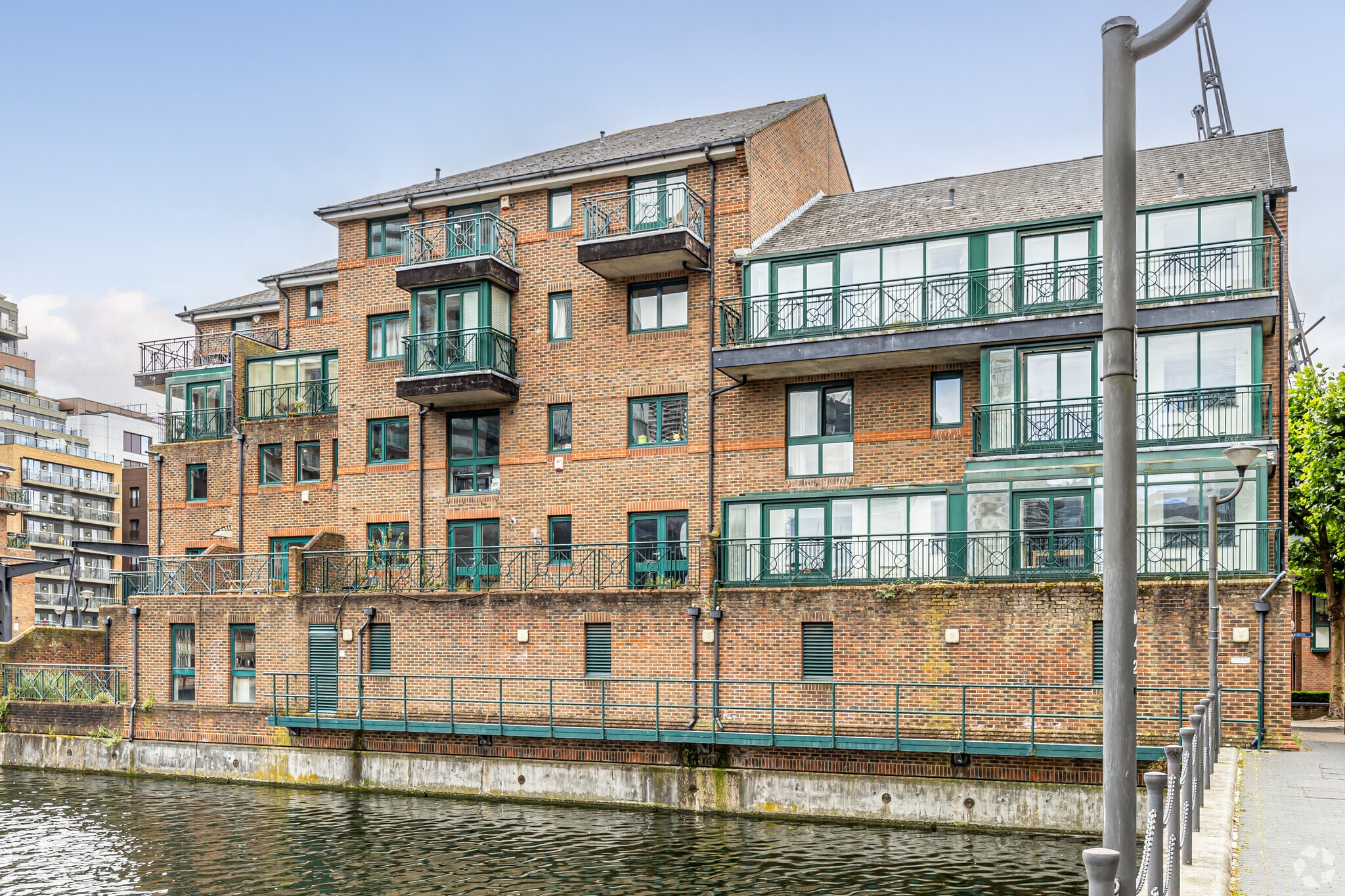 12-14 Pepper St, London for sale Primary Photo- Image 1 of 1