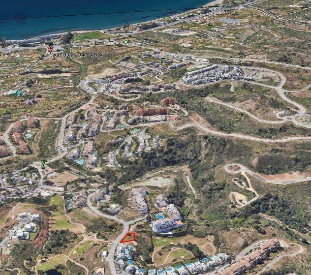 Land in Estepona, Málaga for sale - Aerial - Image 2 of 7