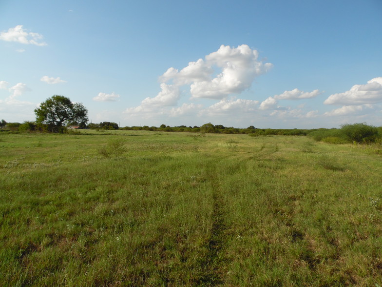 5600 US-90 Alt, Seguin, TX for sale - Building Photo - Image 3 of 3