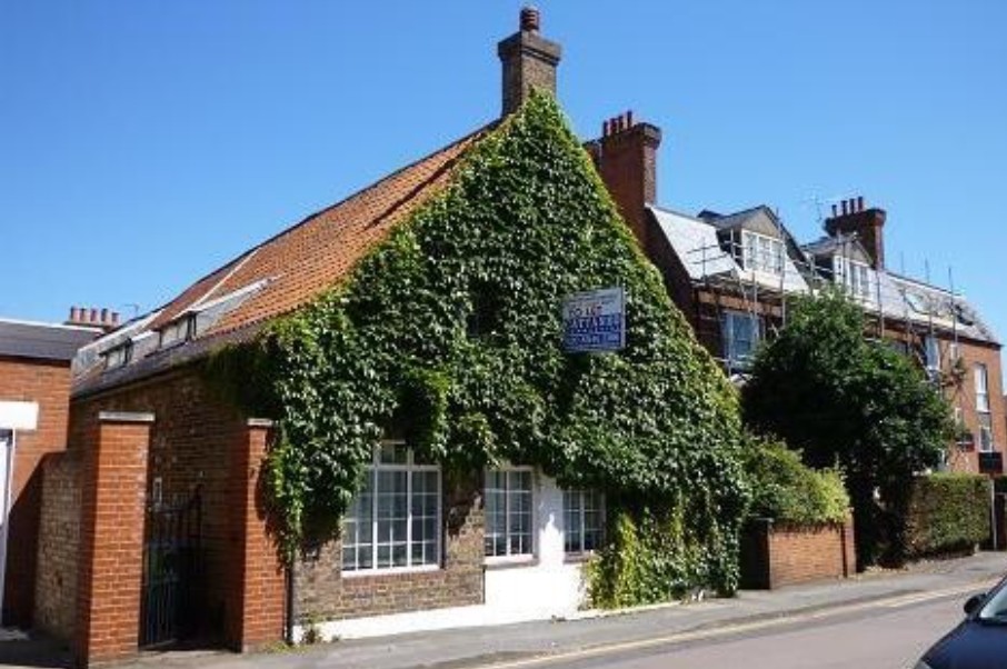 18 Lower Teddington Rd, Kingston Upon Thames for sale Primary Photo- Image 1 of 6